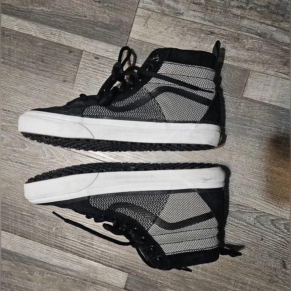 💚Vans Sk8 Hi Plaid Black Men 7 Women 8.5 Unisex Sneakers - Picture 5 of 10